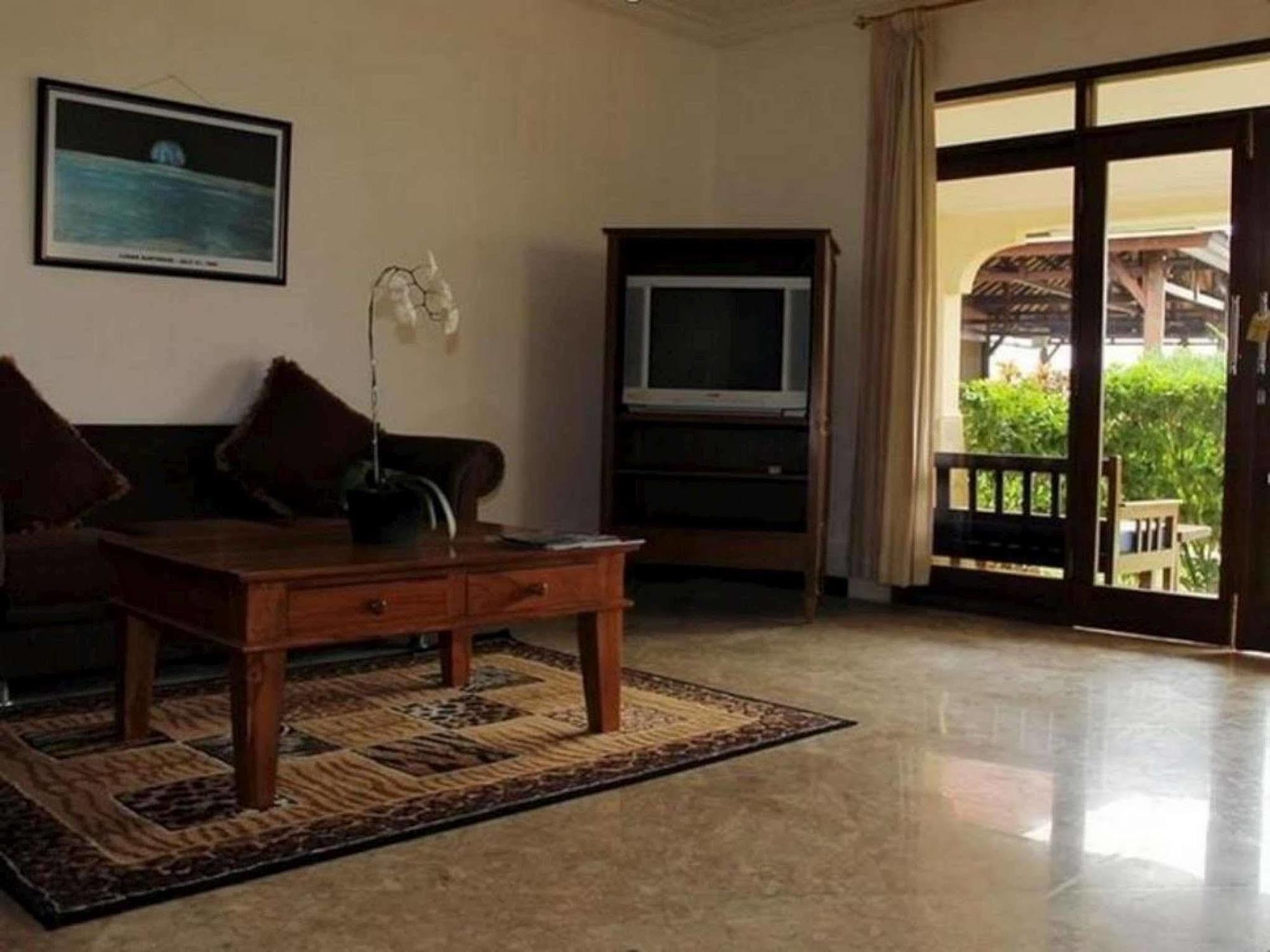 Lombok Beach Villa Mangsit Exterior foto
