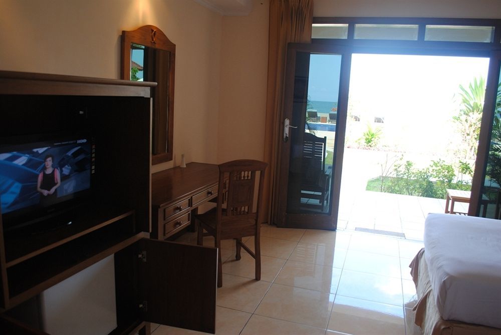 Lombok Beach Villa Mangsit Exterior foto